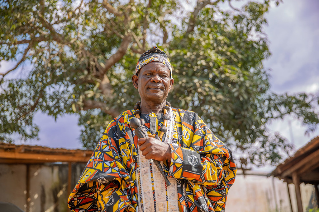 На глобальном уровне лауреатом премии Нансена этого года стал старейшина Мартин Азия Содеа из Камеруна.